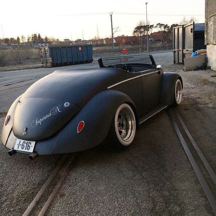 This 1961 VW Beetle Deluxe Was Converted Into a Matte Black Masterpiece This 1961 VW Beetle Deluxe Was Converted Into a Matte Black Masterpiece