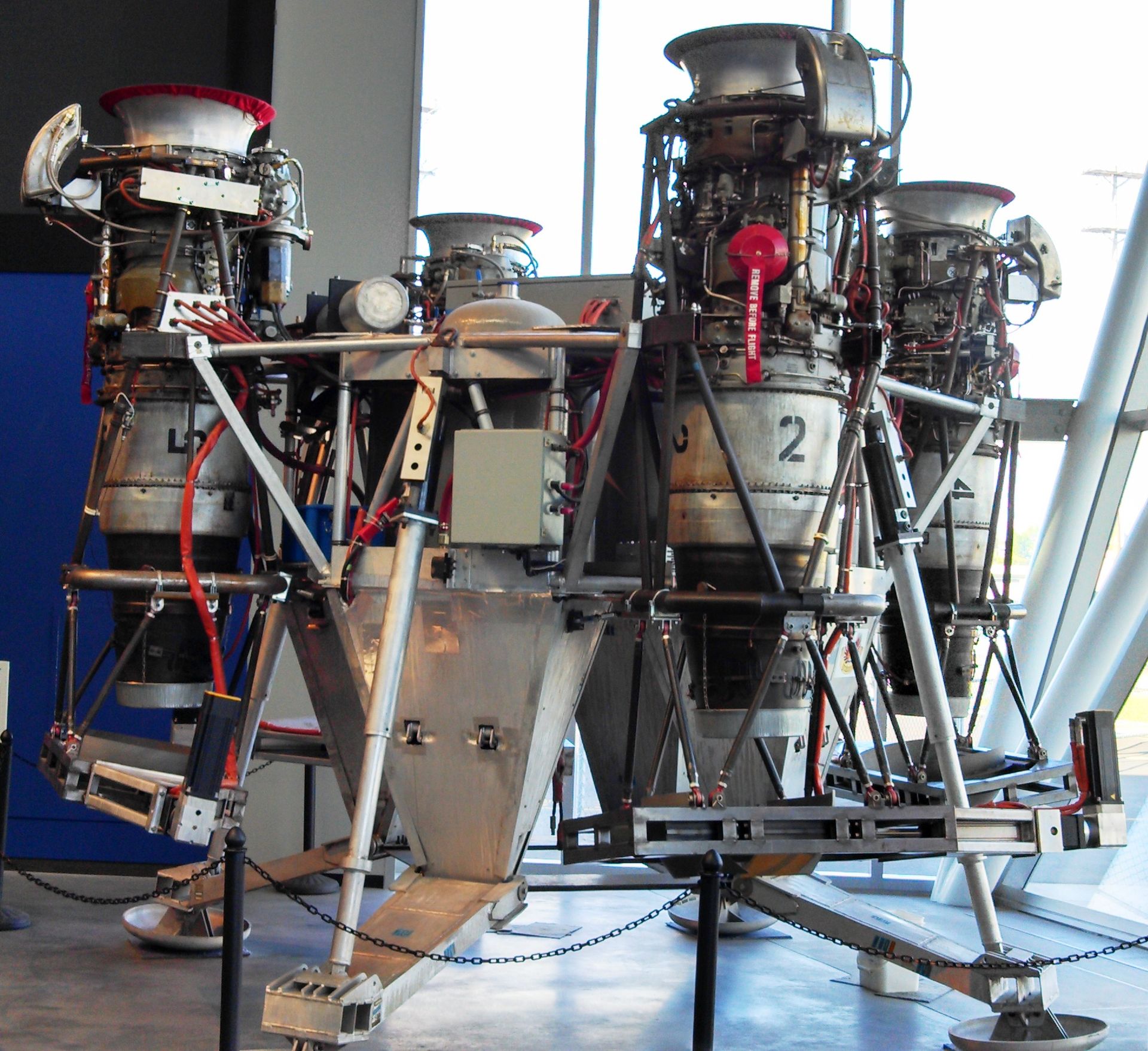 Jeff Bezos's Blue Origin Adds New Fuel to the Billionaire Space Race Jeff Bezos's Blue Origin Adds New Fuel to the Billionaire Space Race