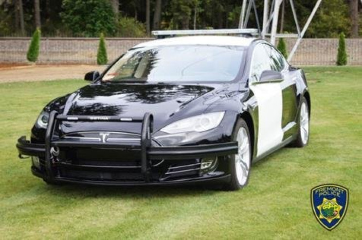 Tesla Vehicle Modified for Fremont Police Nearly Runs Out of Juice During Car Chase