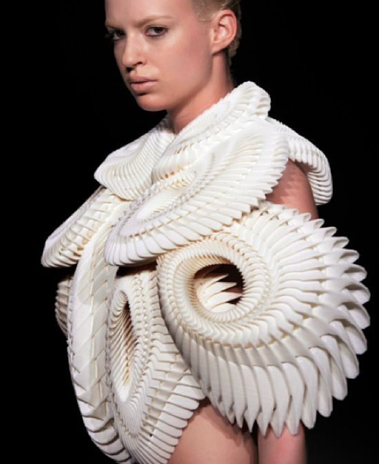Can We Ever Make the Fashion Industry Sustainable? Can We Ever Make the Fashion Industry Sustainable?