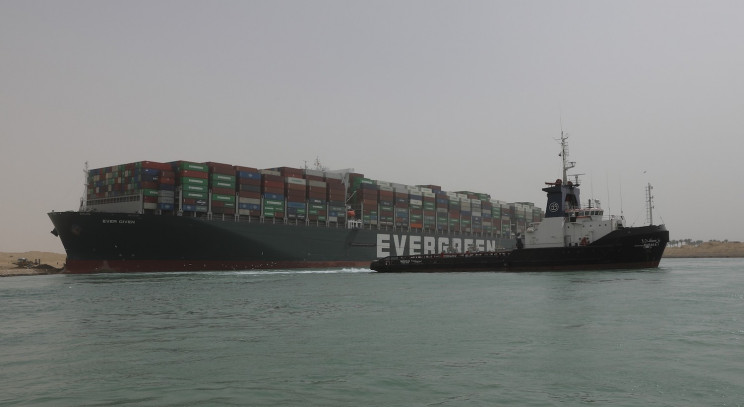 The Ship Blocking the Suez Canal Could Take Weeks to Remove The Ship Blocking the Suez Canal Could Take Weeks to Remove