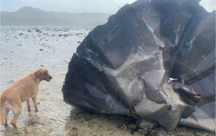 Downed Chinese Rocket Allegedly Found Roughly 5,000 Kilometers Away, in Guam Downed Chinese Rocket Allegedly Found Roughly 5,000 Kilometers Away, in Guam