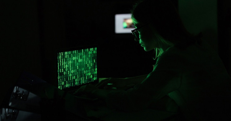 Teens With Low-Self Control, Excessive Screen Time and Questionable Friends More Likely to Hack
