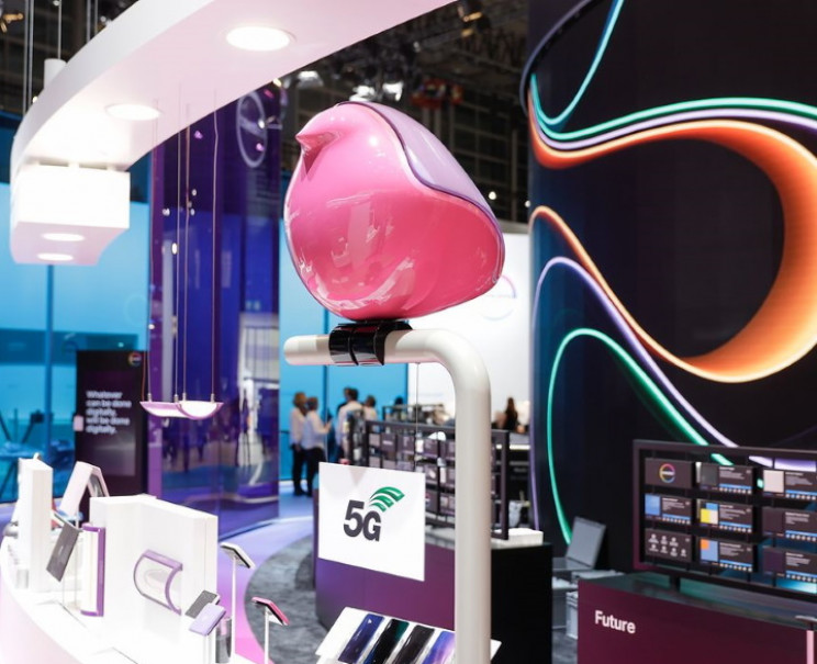 The Weird World of Hiding 5G Technologies In Plain Sight The Weird World of Hiding 5G Technologies In Plain Sight