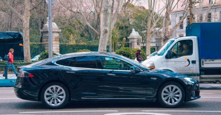 US Auto Safety Agency Asks Tesla to Recall 158K Vehicles