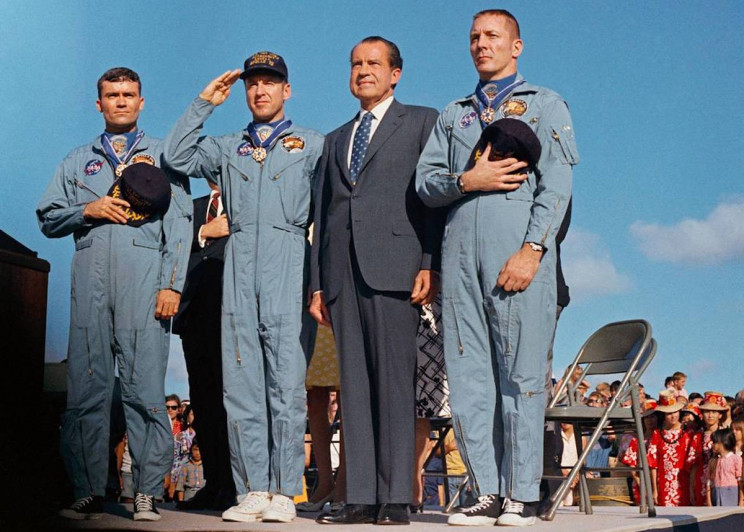 Houston We Have a Problem: 13 Facts About the Near-Disaster Apollo 13 Mission to the Moon Houston We Have a Problem: 13 Facts About the Near-Disaster Apollo 13 Mission to the Moon