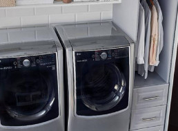 New AI LG Washer Can Automatically Pick the Best Laundry Cycle for Your Clothes
