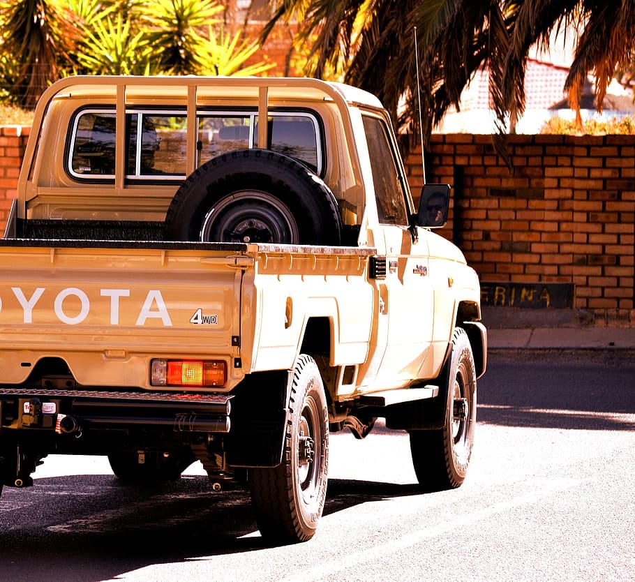 Land Cruiser. Source pxfuel