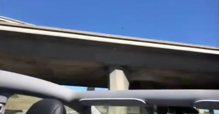 Topless Tesla: A Brand New Model Y's Roof Came Flying off on the Highway