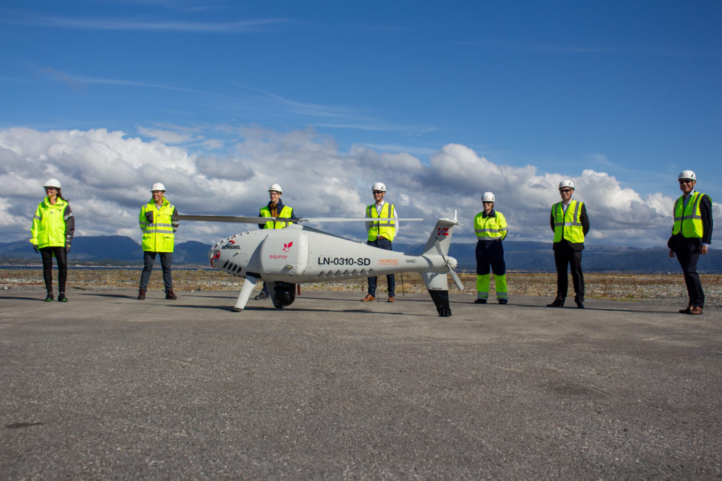 Camcopter S-100 Helicopter Drone Revolutionizes Oil Rig Deliveries Camcopter S-100 Helicopter Drone Revolutionizes Oil Rig Deliveries