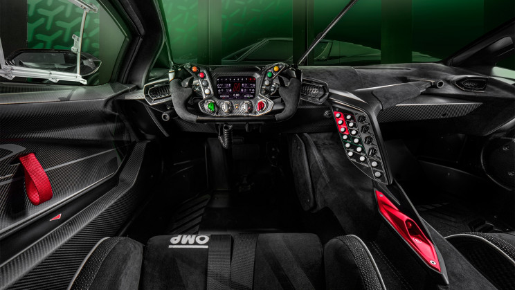 Lamborghini's New 830 HP Essenza SCV12 is Illegal to Drive on the Highway Lamborghini's New 830 HP Essenza SCV12 is Illegal to Drive on the Highway