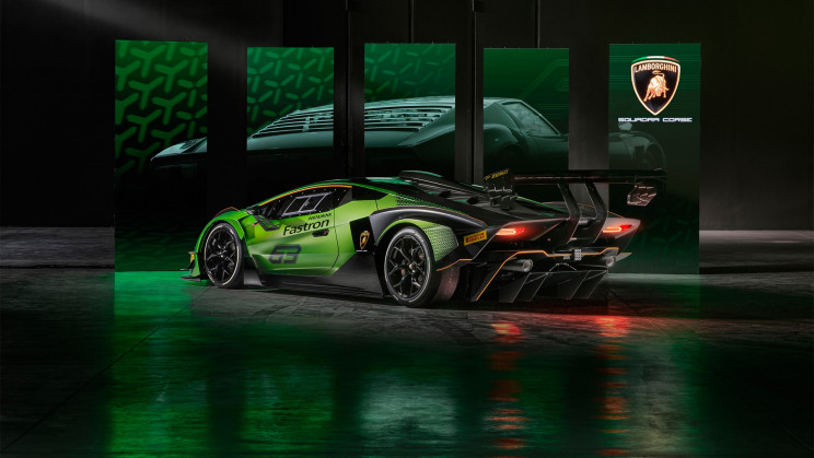Lamborghini's New 830 HP Essenza SCV12 is Illegal to Drive on the Highway Lamborghini's New 830 HP Essenza SCV12 is Illegal to Drive on the Highway