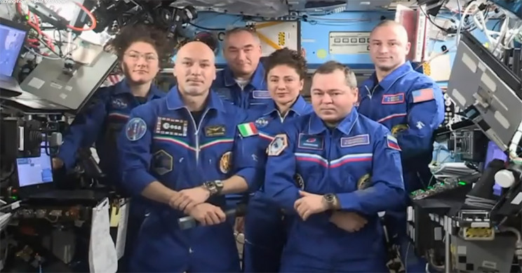 Live Broadcast of NASA: Record-Setting Astronaut Christina Koch and Crewmates Landing Back on Earth