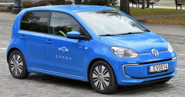 Volkswagen CEO Claims That the Shift to Electric Cars Won't Hurt Margins