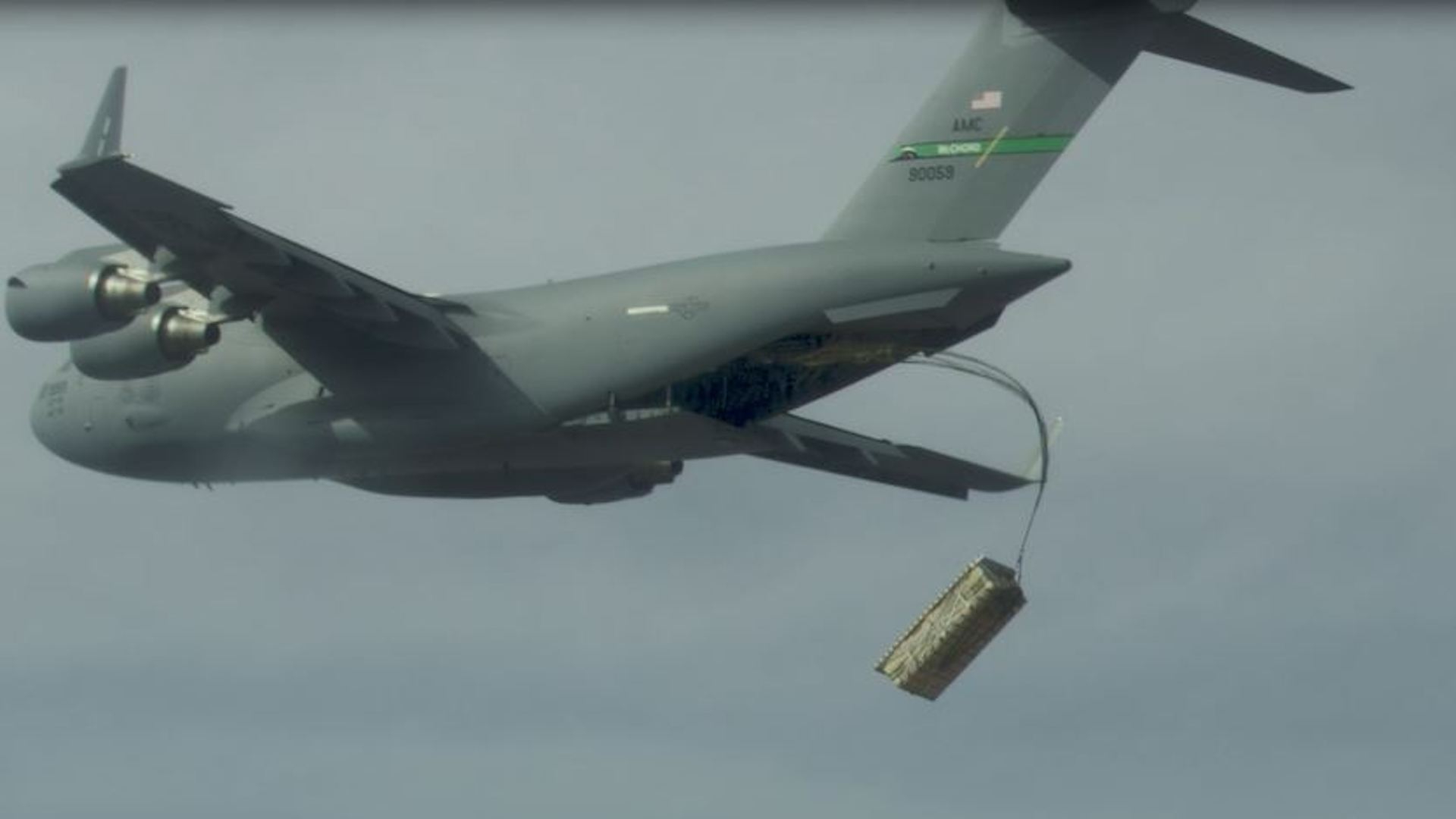 US Air Force Turns Cargo Planes into Bombers With Pallets IE