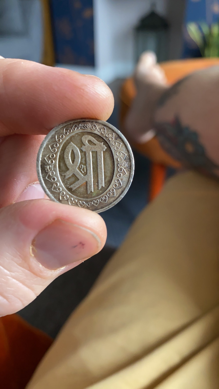 Magnet Fisherman Finds 60 Mysterious Cubes With Inscriptions in Coventry River Magnet Fisherman Finds 60 Mysterious Cubes With Inscriptions in Coventry River