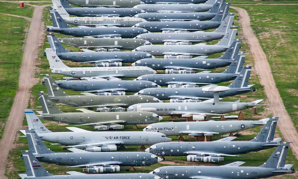 The World's Biggest 'Boneyard' Houses Almost 4,000 Aircraft The World's Biggest 'Boneyard' Houses Almost 4,000 Aircraft