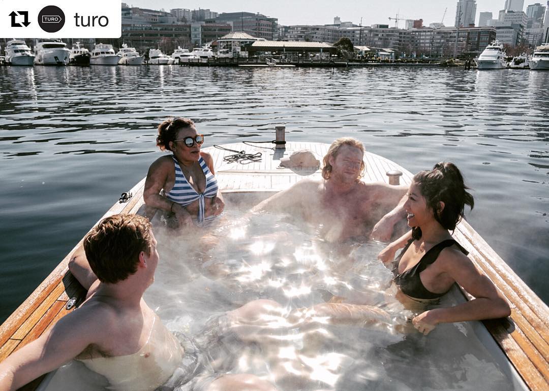 Seattleites Can Rent a Hot Tub Boat Over Lake Union Seattleites Can Rent a Hot Tub Boat Over Lake Union