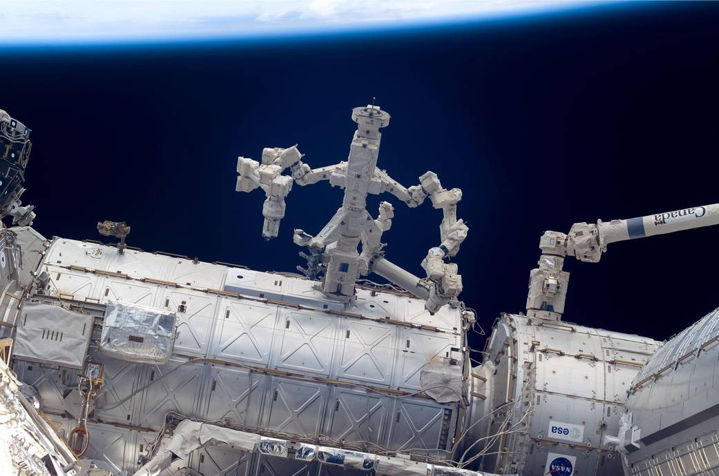 Space Stations of the Past, Present, and Future Space Stations of the Past, Present, and Future