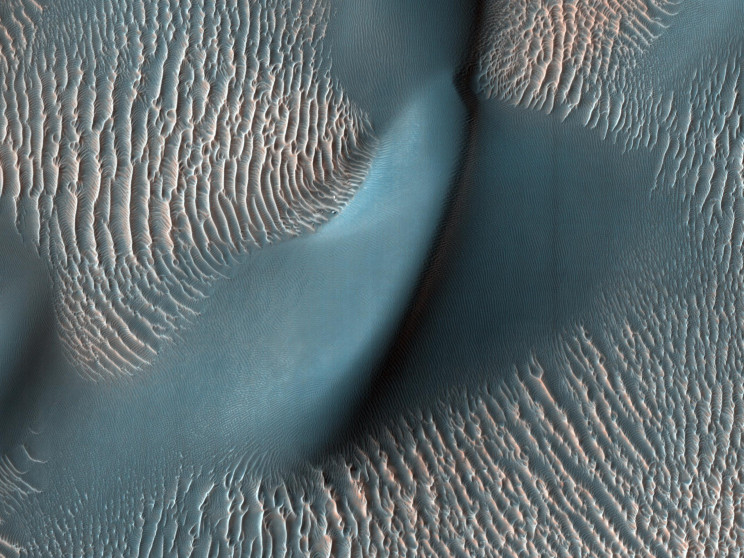 NASA Celebrates 15 Years of Mars Orbiter With Spectacular Images NASA Celebrates 15 Years of Mars Orbiter With Spectacular Images