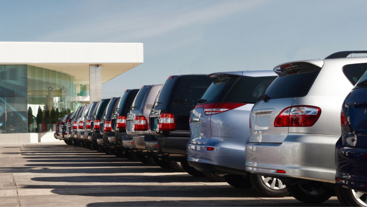SUVs may be convenient, but here's why they're less safe and worse for the environment
