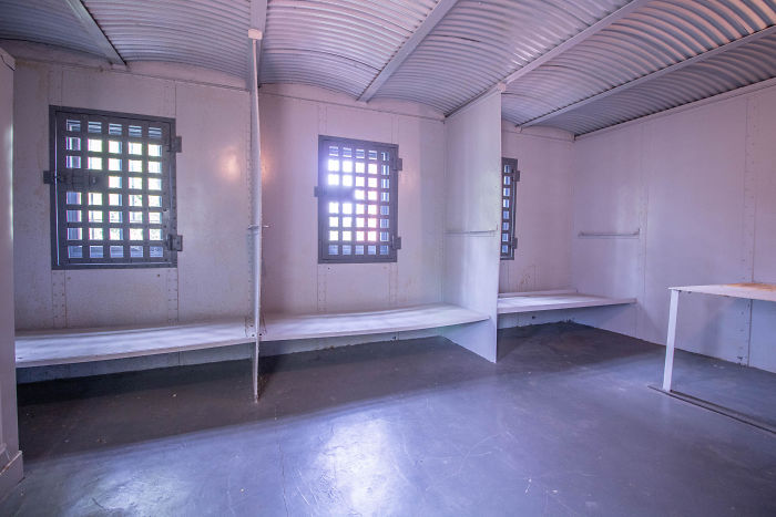 Missouri House With Its Own 9-Cell Jail Is Now On Sale Missouri House With Its Own 9-Cell Jail Is Now On Sale