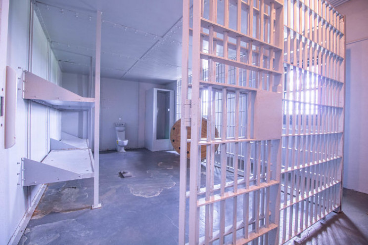 Missouri House With Its Own 9-Cell Jail Is Now On Sale Missouri House With Its Own 9-Cell Jail Is Now On Sale