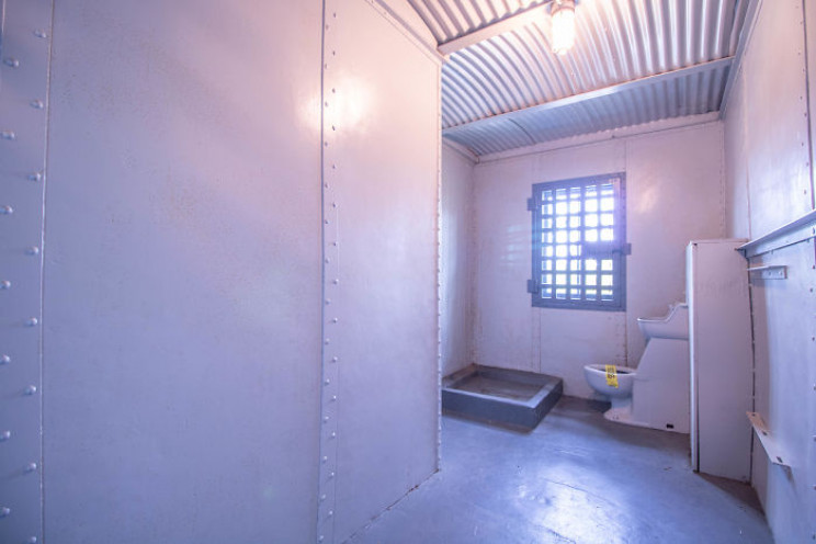 Missouri House With Its Own 9-Cell Jail Is Now On Sale Missouri House With Its Own 9-Cell Jail Is Now On Sale