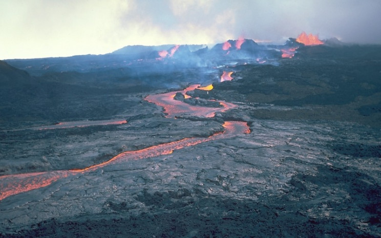 A Closer Look at the World's 9 Most Active Volcanoes A Closer Look at the World's 9 Most Active Volcanoes