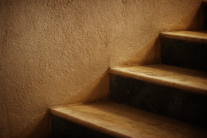 danger house dodgy stairs