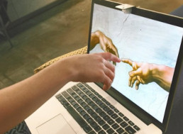 Turn Your Macbook into a Touchscreen Computer with Just $1