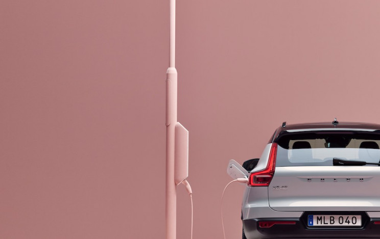 Volvo Launches Its First Fully-Electric Car, the XC40 Recharge