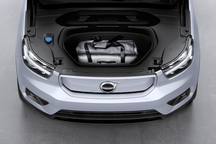 Volvo Launches Its First Fully-Electric Car, the XC40 Recharge