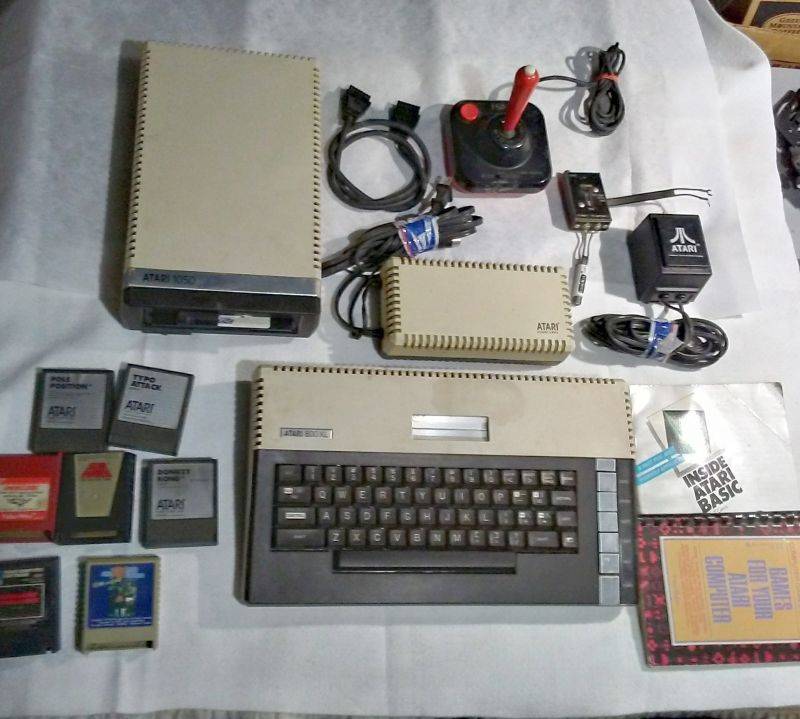 7 Old-School Computers That Remind Us How Far We Have Come 7 Old-School Computers That Remind Us How Far We Have Come