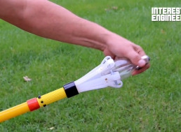 Smart Light Bulb Changer Reaches the Highest Ceilings for You
