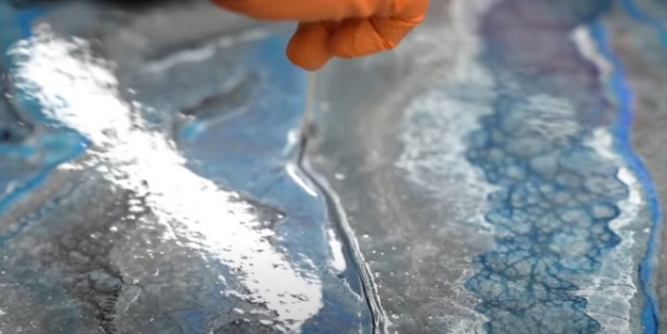 epoxy tabletop lines