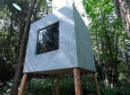 This Tiny House Cube in the Middle of the Forest Is a Must-See