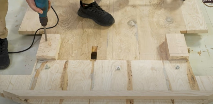 diy wood carved bugatti wheel mounts chassis