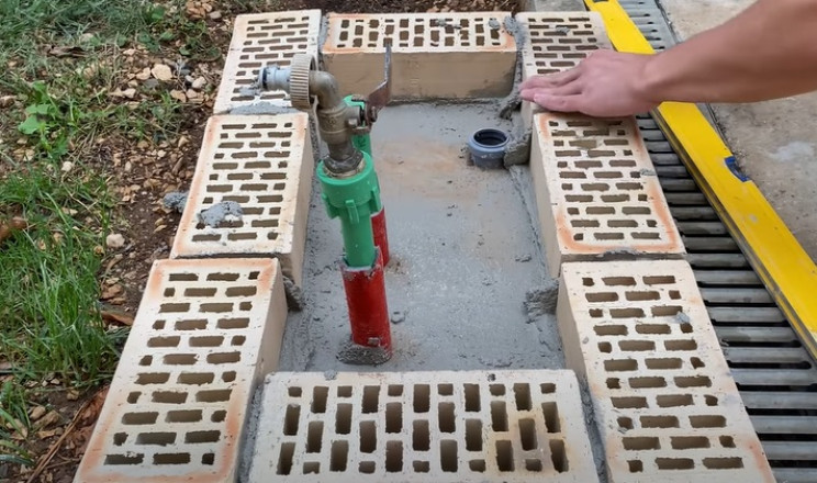 diy sink brick laying