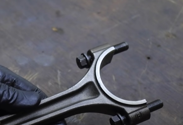 diy slingshot bolts