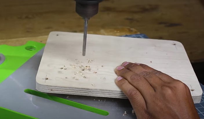 diy yarn winder drill holes