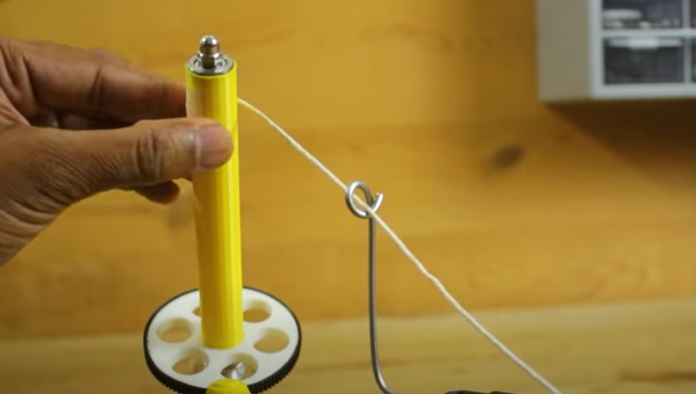 diy yarn winder prep