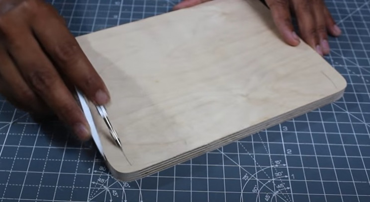 diy yarn winding machine border