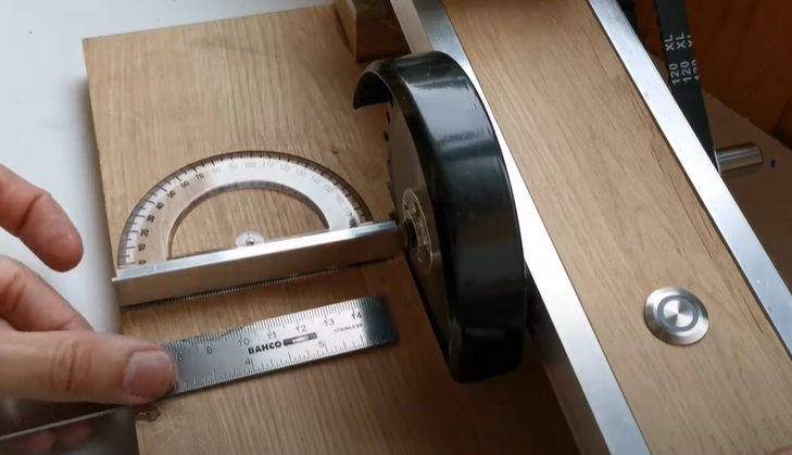 diy miter saw hole for saw base