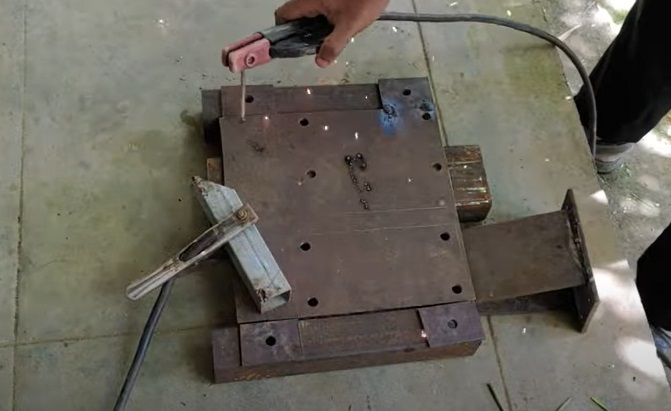 diy wood splitter petrol engine mount