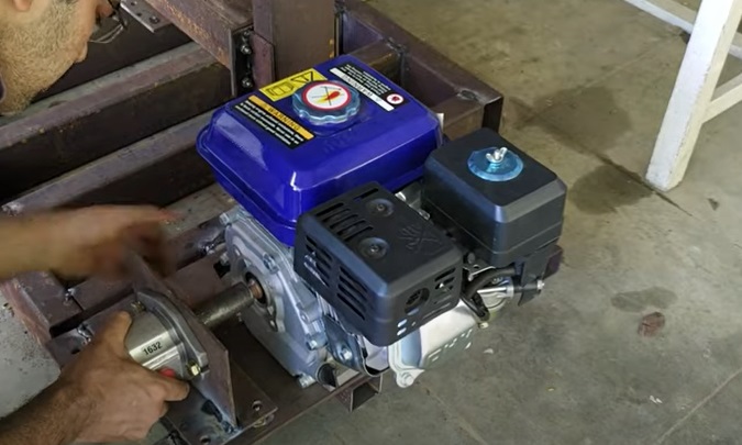 diy wood splitter pump and engine