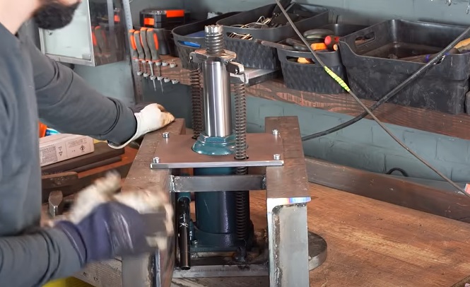 20 ton press springs