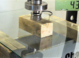 YouTuber Uses a Hydraulic Press to Test How Durable Hardened Glass Is