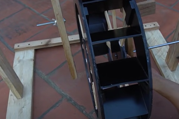 diy waterwheel assemble