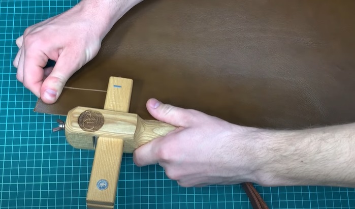 diy leather belt cut leather